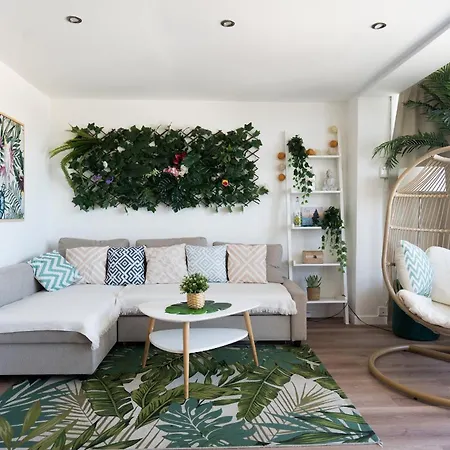 Beach, Restaurants And Views Apartment Castelldefels