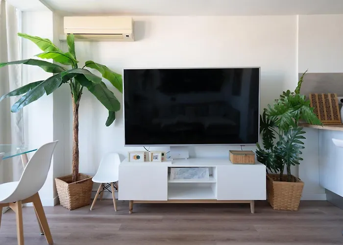 Beach, Restaurants And Views Apartament Castelldefels